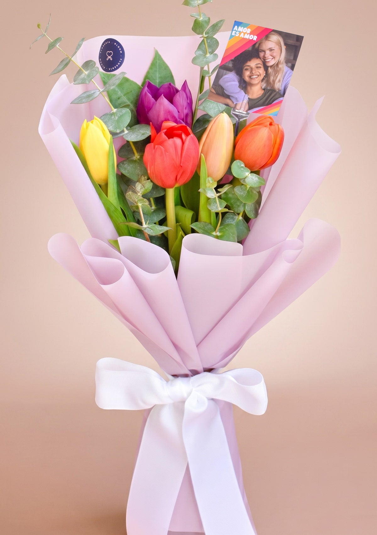 Ramo con 5 tulipanes de colores