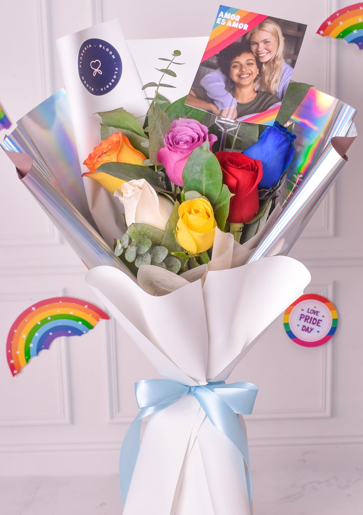 Ramo con 6 rosas Mes del Orgullo