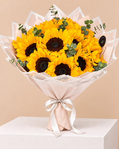 Ramo 12 girasoles | Flores Amarillas