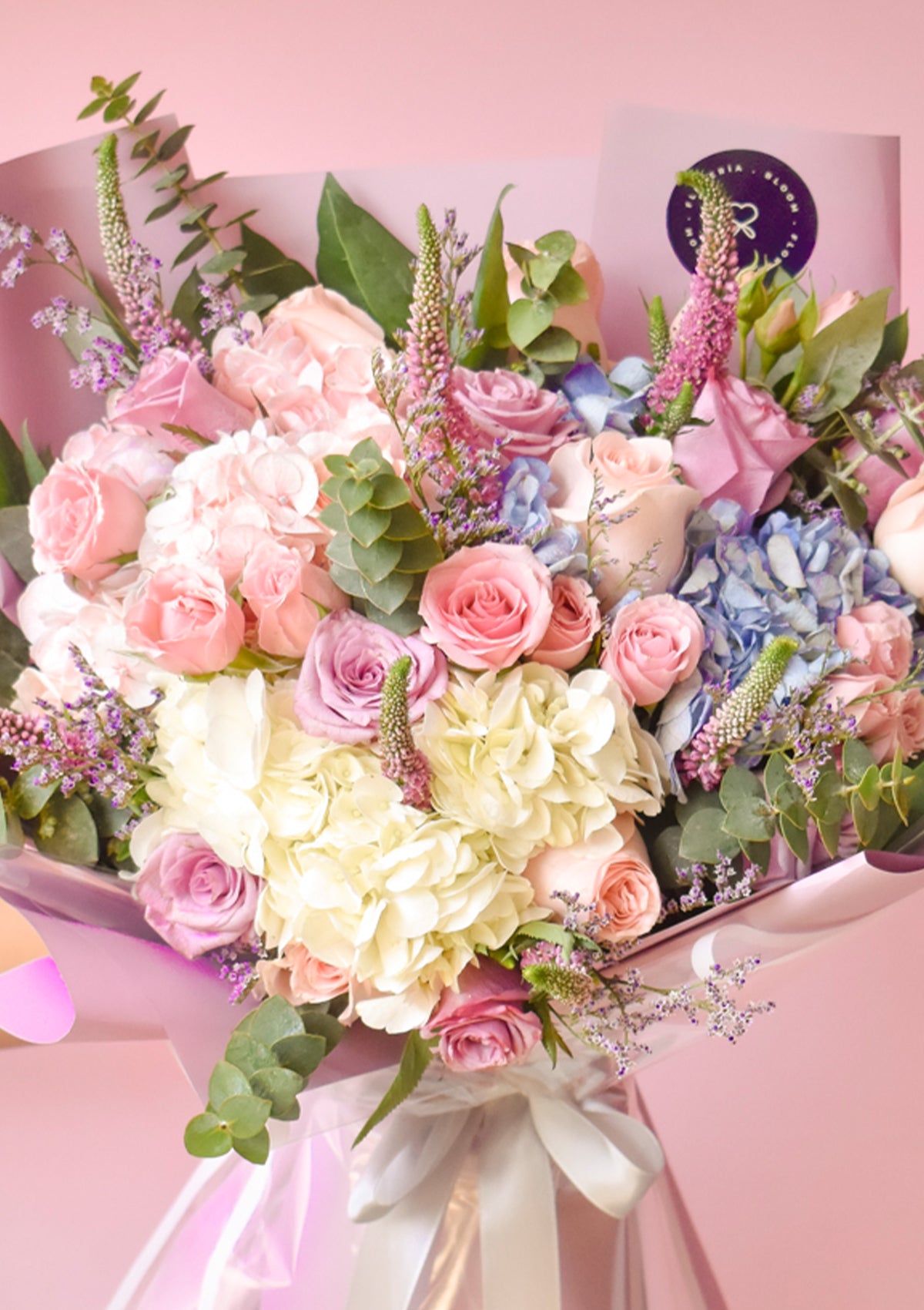 Ramo con rosas rosadas y lilas Franccesca