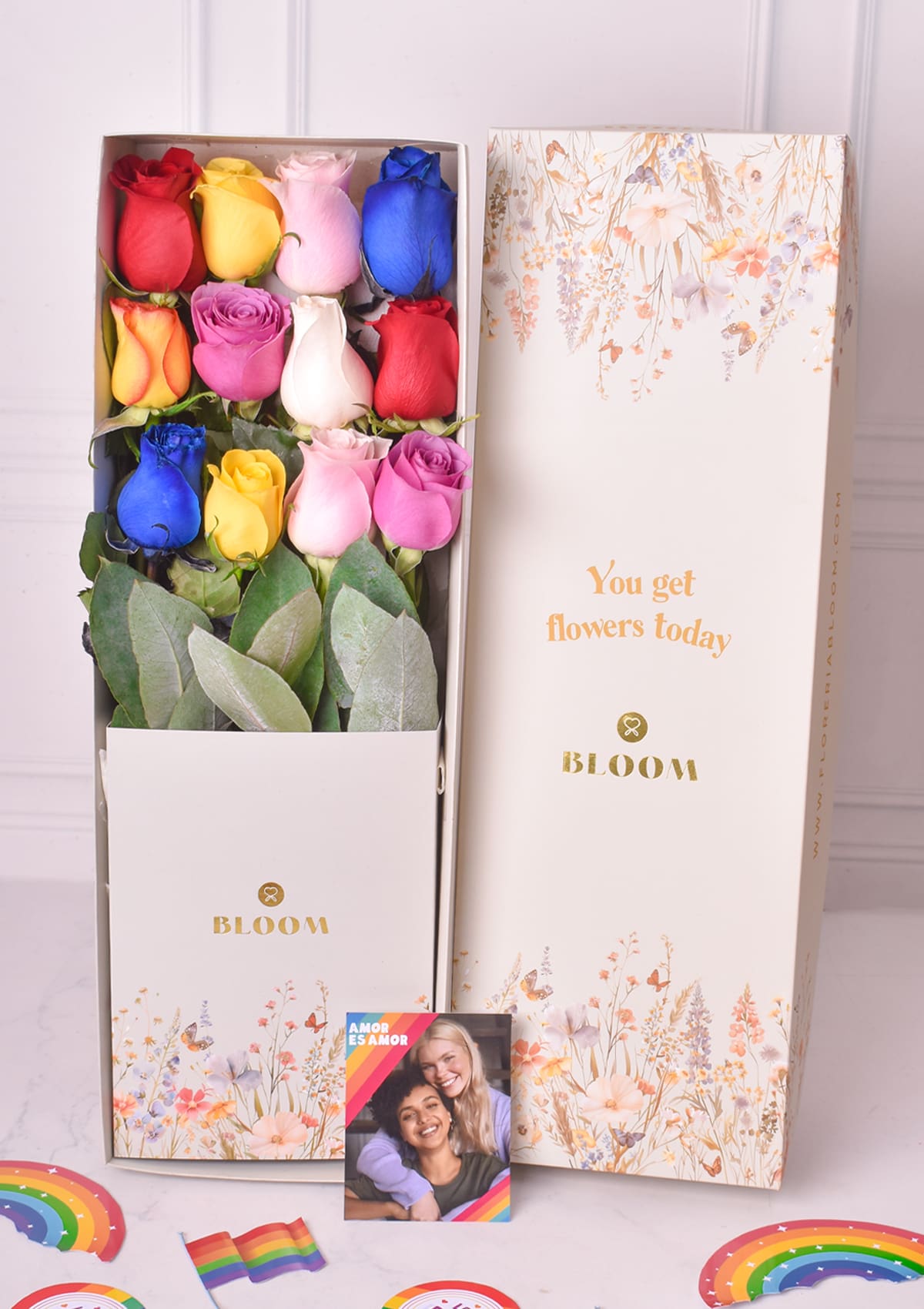 Caja de 12 Rosas Mes del Orgullo