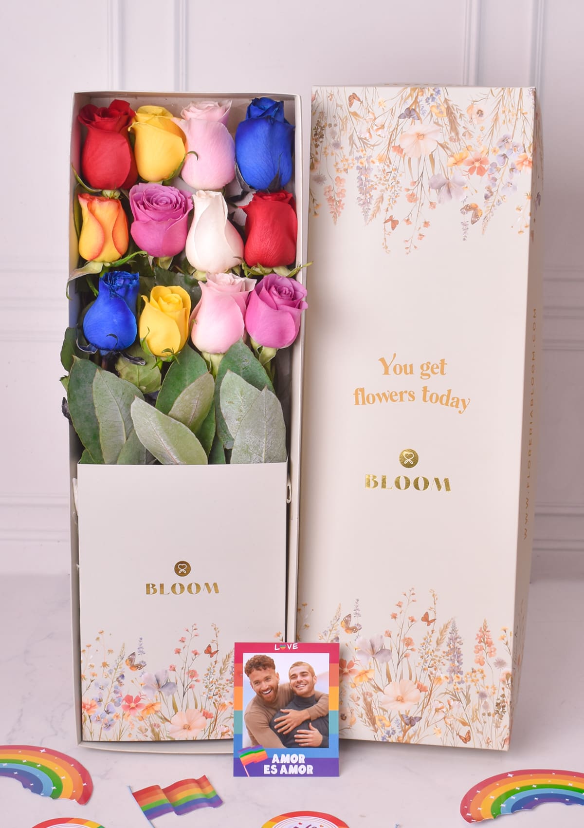 Caja de 12 Rosas Mes del Orgullo