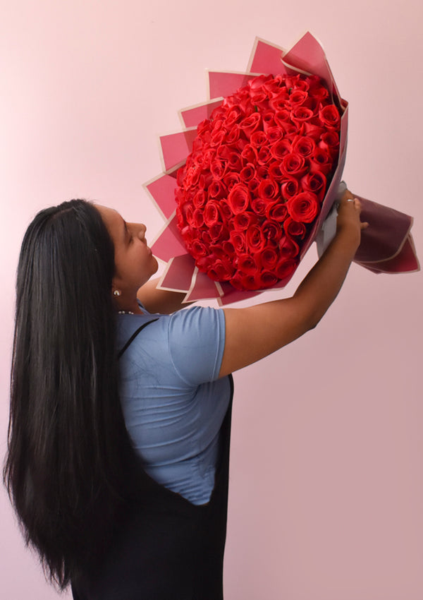 Ramo Buchón 100 rosas premium