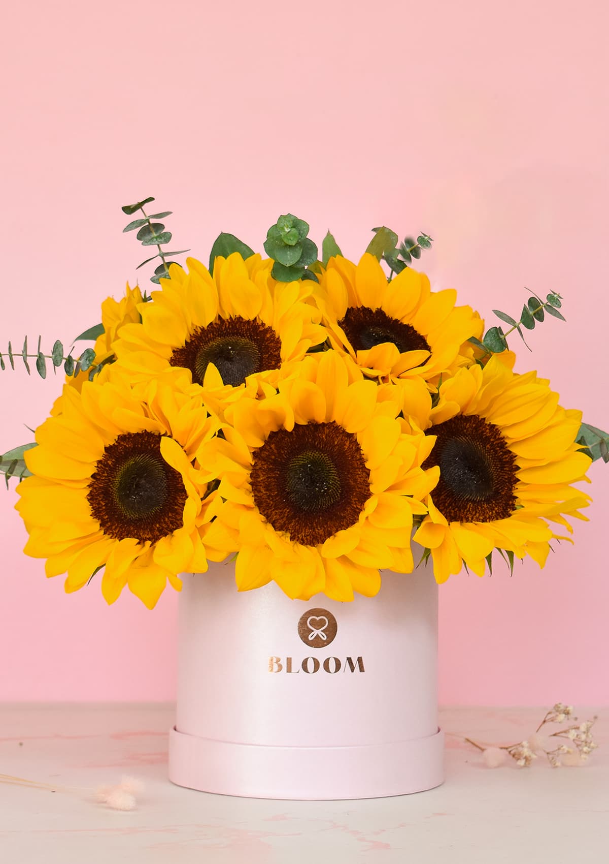 Caja de girasoles frescos para regalo — Box Alegría | Florería Bloom Lima
