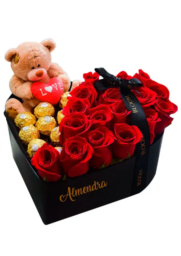 Caja Corazón + 1 osito + bombones