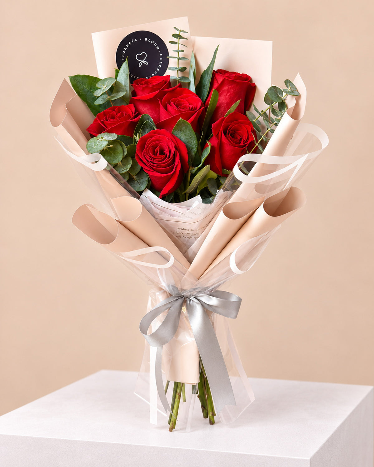 Ramo con 6 rosas - Florería Bloom