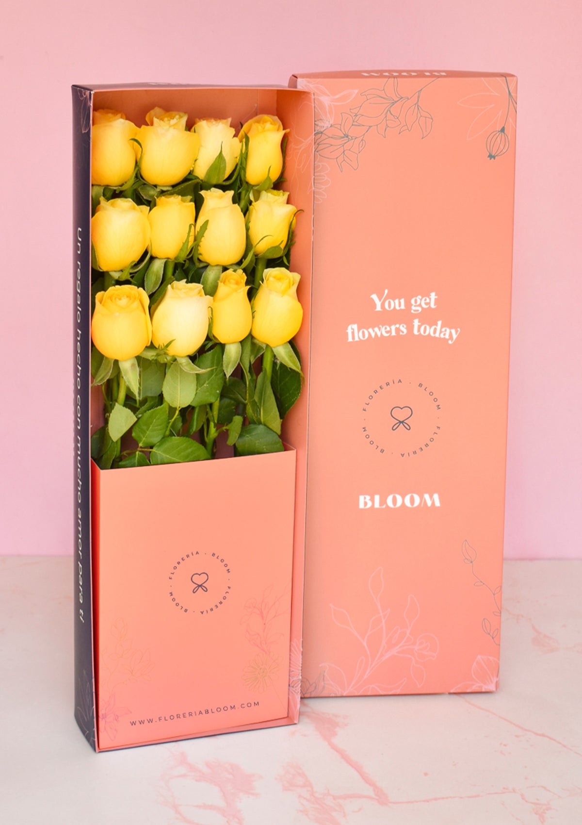 Caja con 12 Rosas Amarillas FA