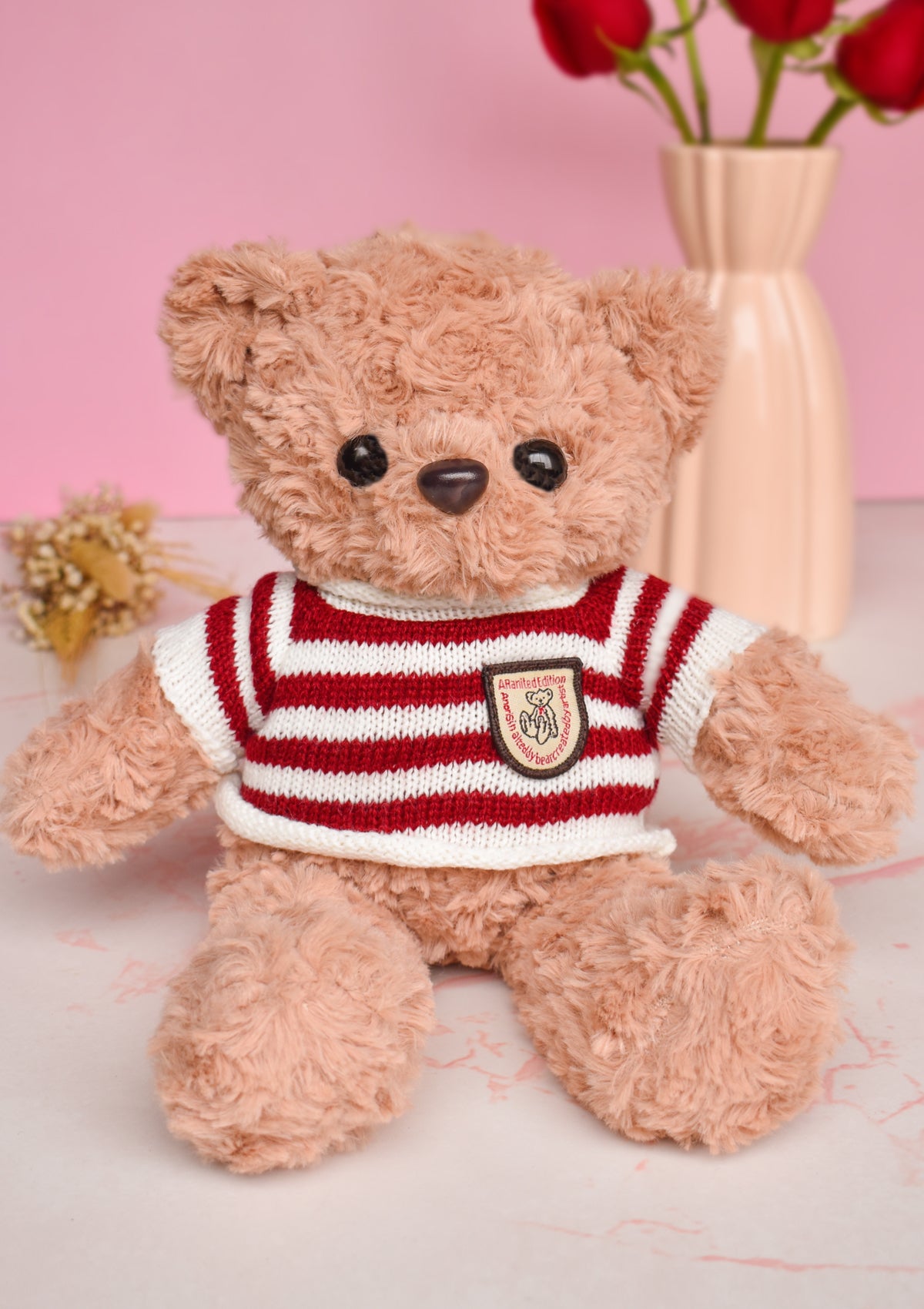 Stuffed toy in box: Pink bunny