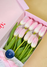 10 Tulips in Vase