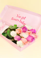 Caja Clásica con 12 Rosas
